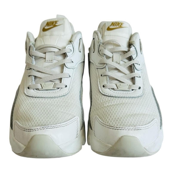 Nike Women’s White Leather Sneakers Gold Logo Casual Athletic Shoes Size 7.5 - Picture 5 of 9